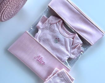 Personalized Baby Clothes Organizer Bag, Daycare Storage, Wet Pool Bag